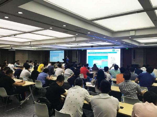 打造院內(nèi)全方位精益管理體系，助力龍華醫(yī)院通過JCI國際認證