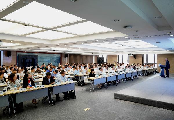 上藥控股召開(kāi)2019半年度工作會(huì)議