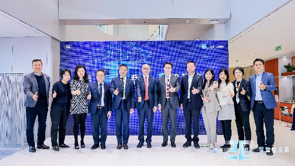 上藥康德樂與羅氏診斷攜手二十載，聚智鏈未來